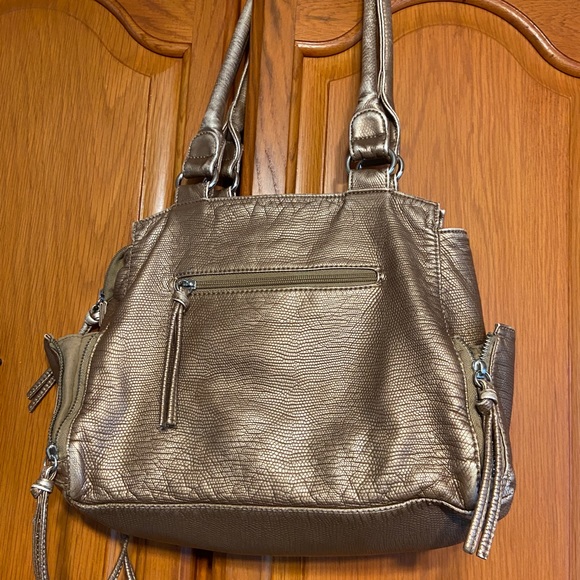 Bueno bronze metallic handbag with 10 pockets & 9 zippers & 8 long zipper pulls - Picture 12 of 16